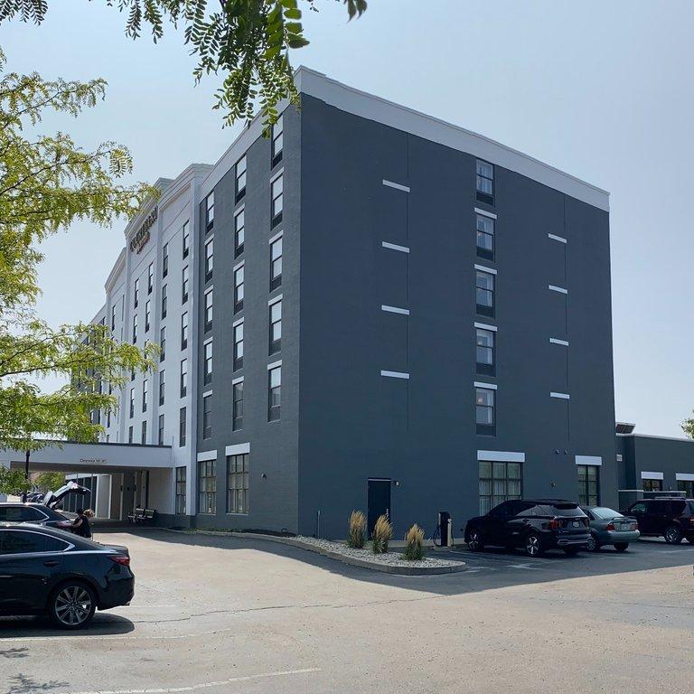 Hotel painting project